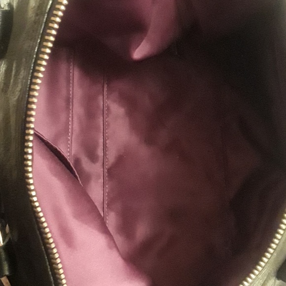 Authentic Coach - Picture 3 of 3